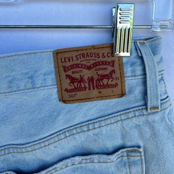 Levi’s 501 Denim Shorts size 30 Light Wash - Picture 5 of 7